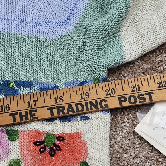 Susan Bristol Floral Embroidered Beaded Cardigan Shell Buttons Natural Multi L - Picture 3 of 11